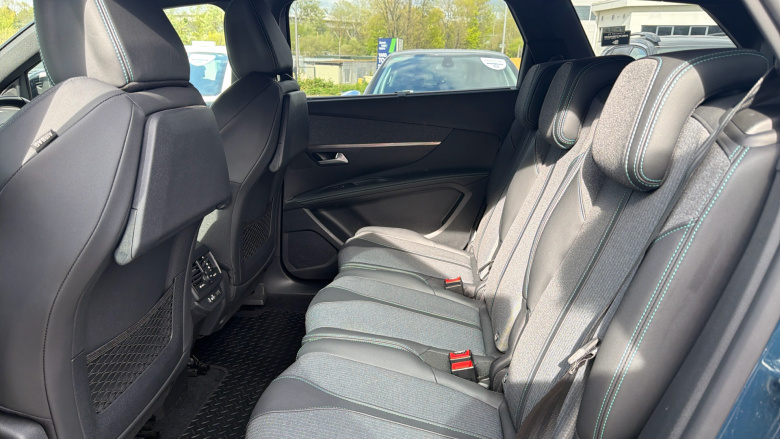 Peugeot 5008 1.2 PureTech Allure Premium+ 5dr EAT8 Petrol Estate